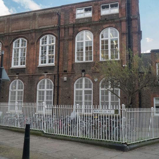 Iron Railings At Rochelle Street Primary School