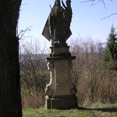 Socha Panny Marie v zámeckém parku v Bojkovicích