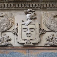 Escut dels Soler a la casa Roja, Castalla