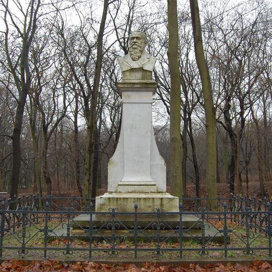 Ernst-Leuschner-Denkmal