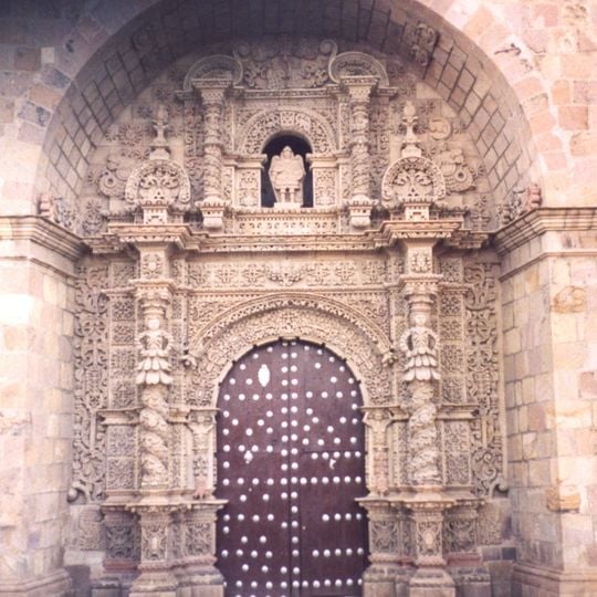 Iglesia de San Lorenzo de Carangas