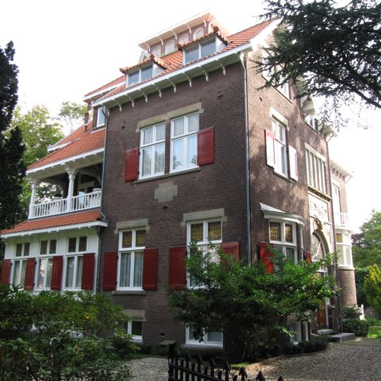 Parkweg 9A, The Hague