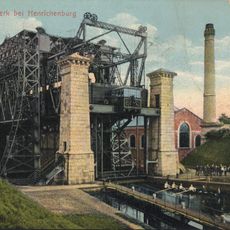 Henrichenburg boat lift