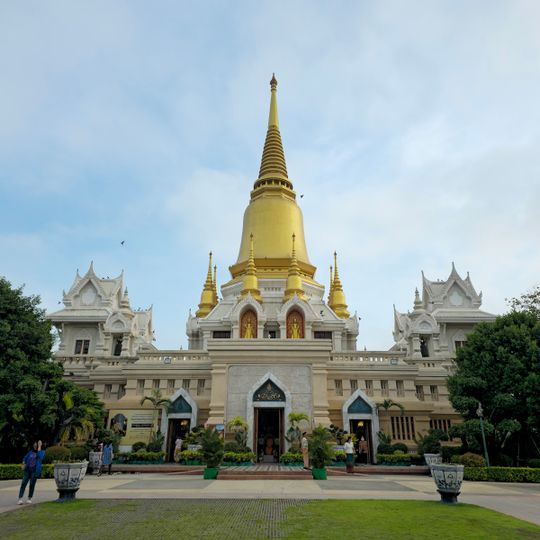 Wat Tako