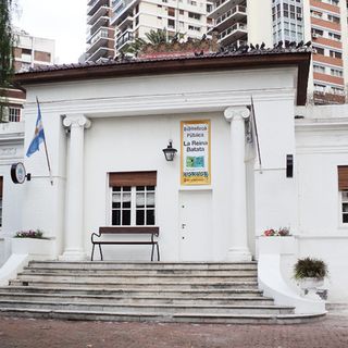 Biblioteca Reina Batata