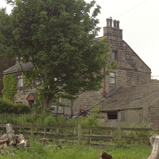 Dean Grange Farmhouse And Attached Barn