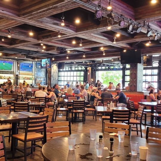 NashHouse Southern Spoon & Saloon