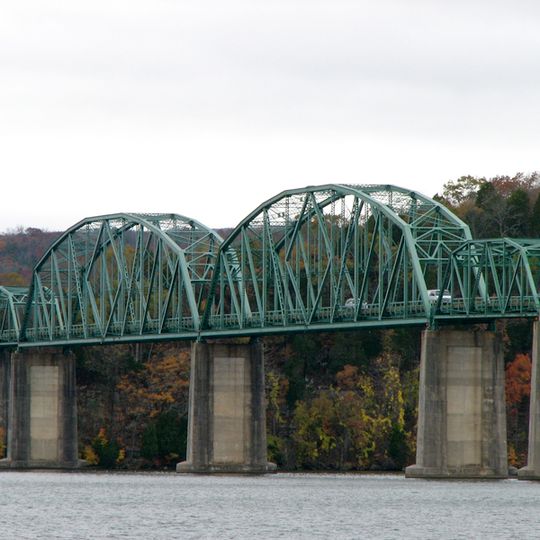 Marion Memorial Bridge