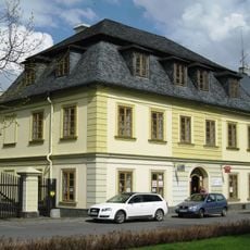 Zámecké náměstí 8