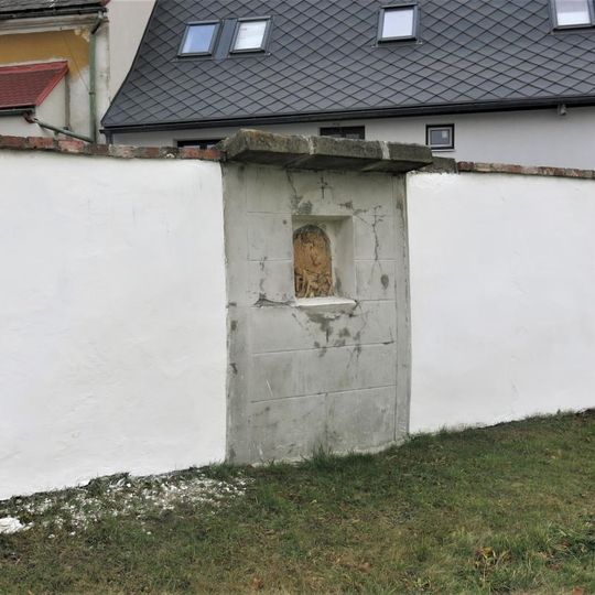 Kaplička XI. zastavení křížové cesty v Bílém Kostele nad Nisou