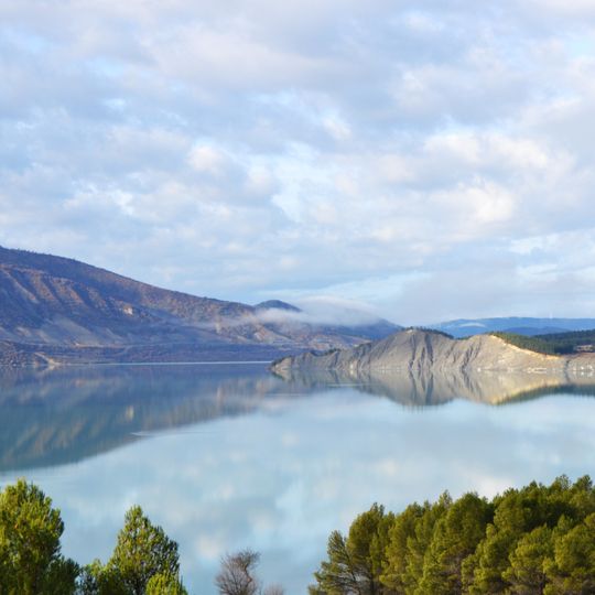 Presa de Yesa
