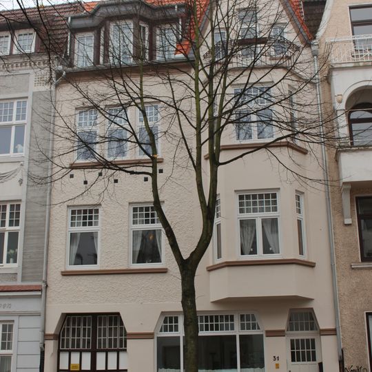 Mietshaus Lahnstraße 31