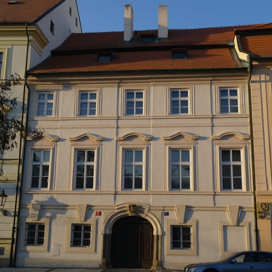 Kanovnický dům U Černého orla