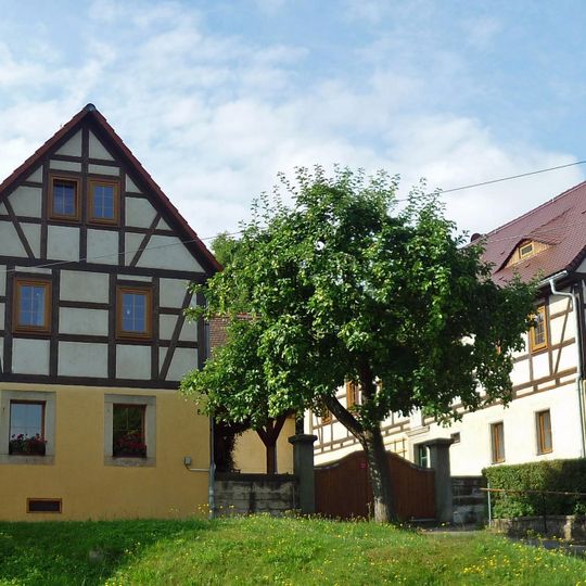 Wohnstallhaus Dorfstraße 8, 8a