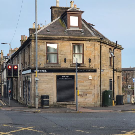Dalry, 43 New Street