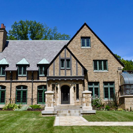 Edwin J. Nieman Sr. House