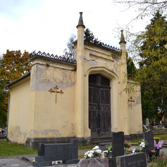 Cintorín ev. a. v. , hrobka