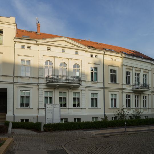 Doppelwohnhaus Konsulplatz 4, 5