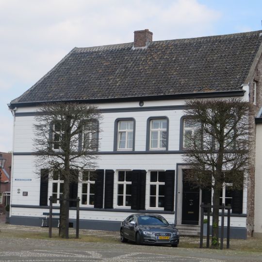 Jan van Steffeswertplein 5, Stevensweert