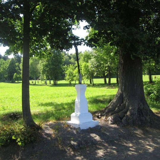 Kříž západně od Antonky