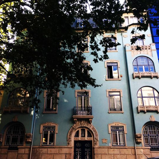 Edifício na Rua Viriato, n.º 5