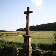 Kříž v Častoticích