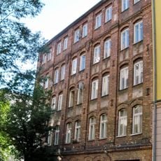 8 Tarczyńska Street in Warsaw