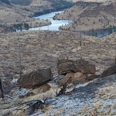Metolius Balancing Rocks Overlook