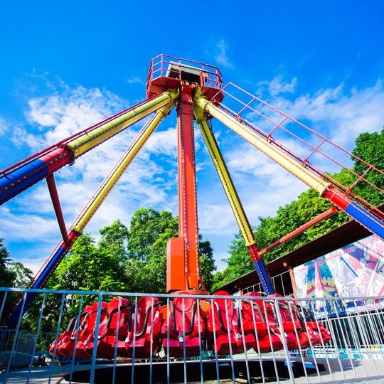 Khoang Xanh Suối Tiên Theme Park