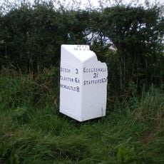 Milepost, N of Millmeece