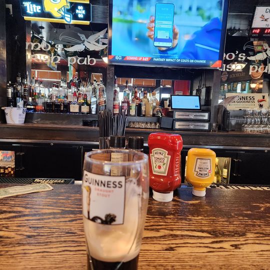 Mo's Irish Pub
