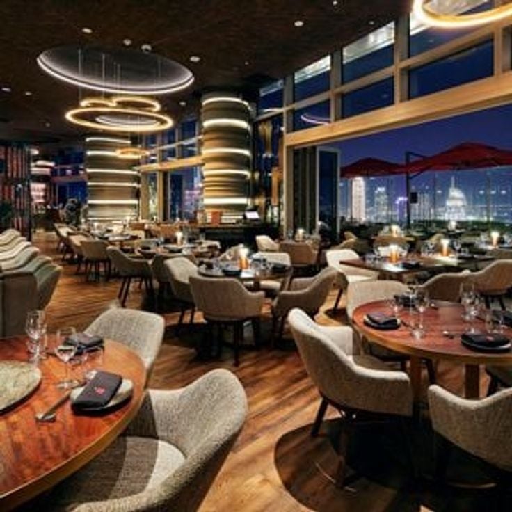 CÉ LA VI Dubai