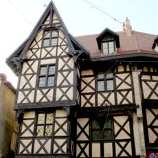 Maison du Piroux à Thiers