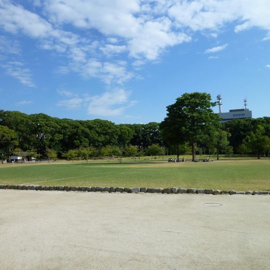 Shiroyama Park