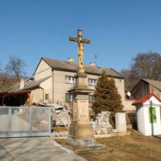 Kříž v Cakově na okraji vesnice