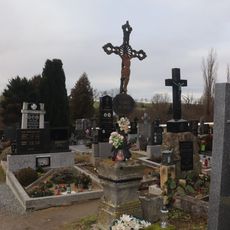 Hřbitovní kříž ve Střížově