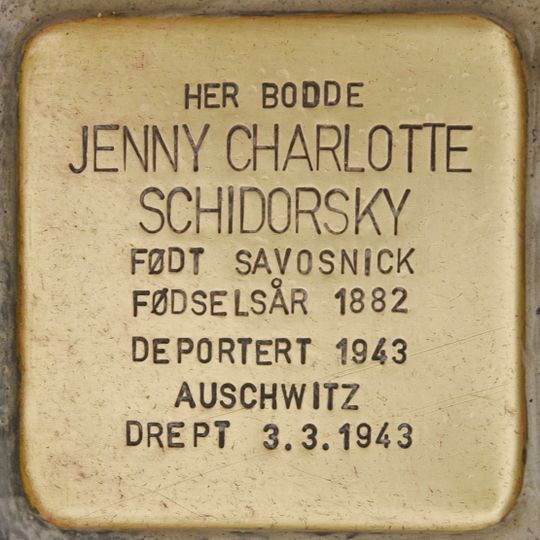 Stolperstein en memoria de Jenny Charlotte Schidorsky, f. Savosnick