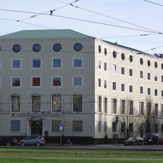 Bayerische Landesbausparkasse