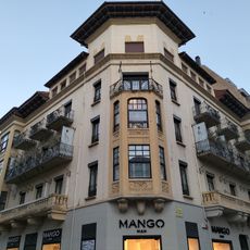 Edificio de Viviendas "La Casa del Catedrático"