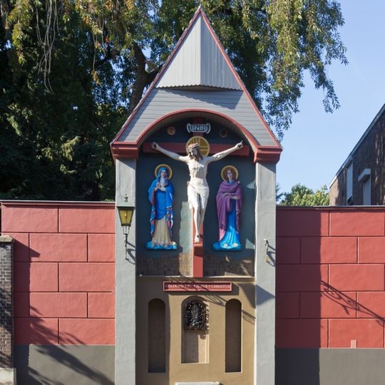Wayside cross at Minderbroedersstraat 4, Roermond