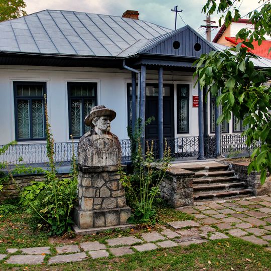 Calistrat Hogaș Memorial House in Piatra-Neamț