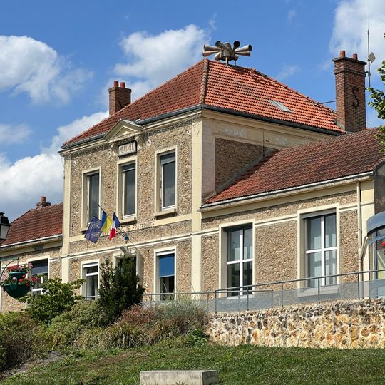 Town hall of Santeny