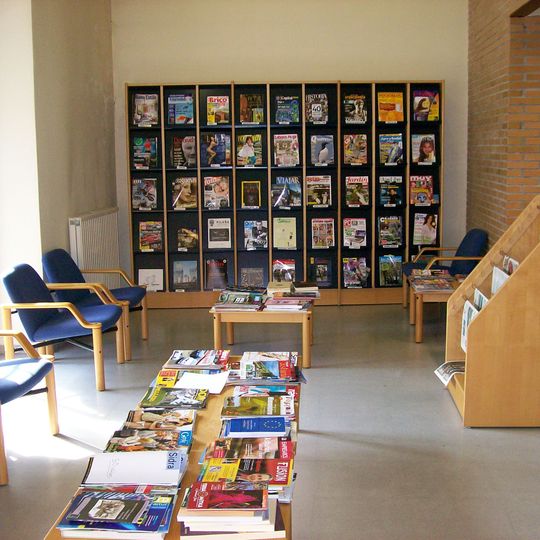 Biblioteca Pública Municipal de Infiesto - Marqués de Vista-Alegre