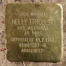 Stolperstein en memoria de Nelly Fridberg